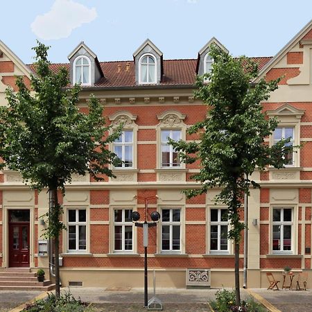 Gut Hotel Stadt Beelitz Esterno foto